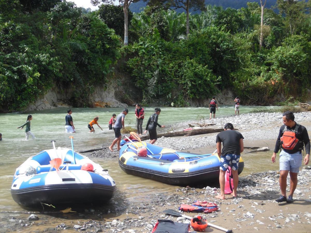 Ambow Homestay Jungle Trekking & Village Tour Bukit Lawang Dış mekan fotoğraf