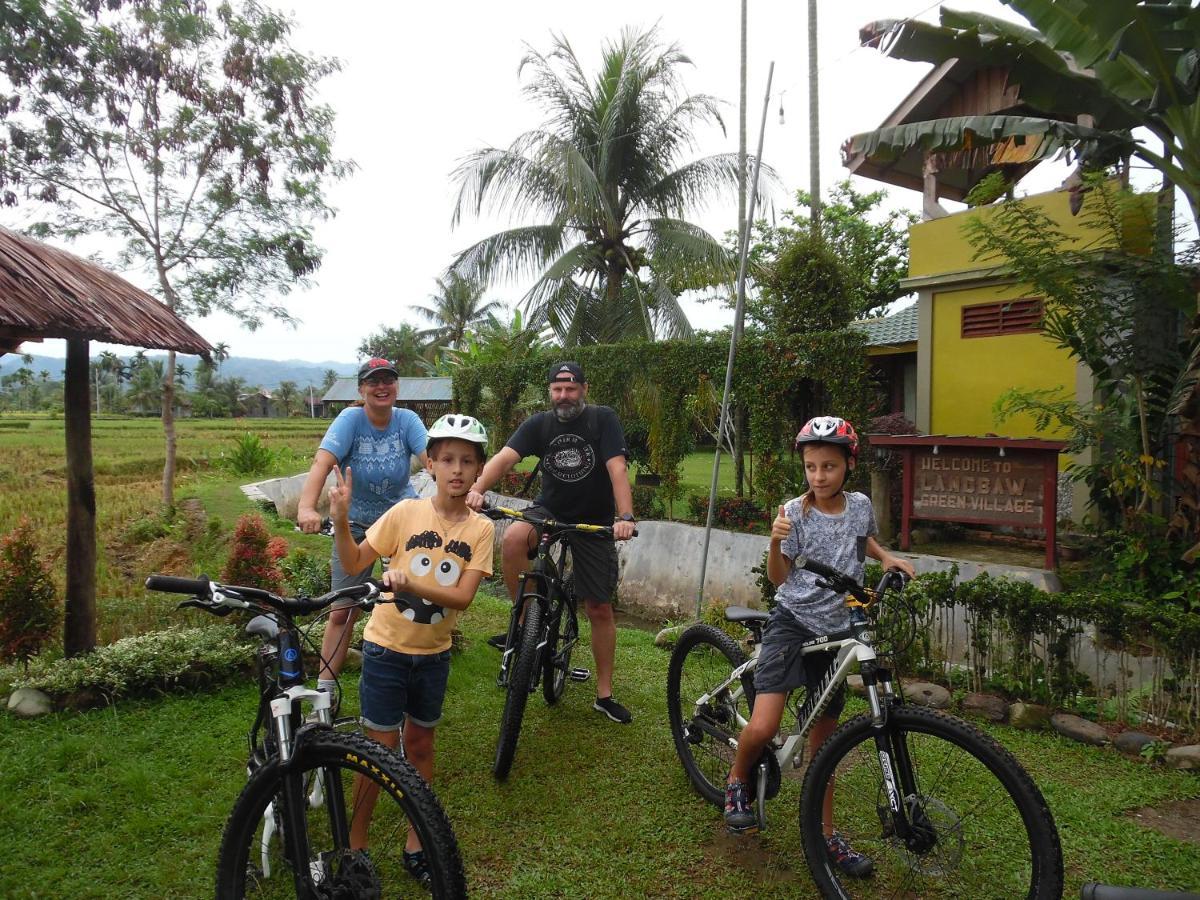Ambow Homestay Jungle Trekking & Village Tour Bukit Lawang Dış mekan fotoğraf