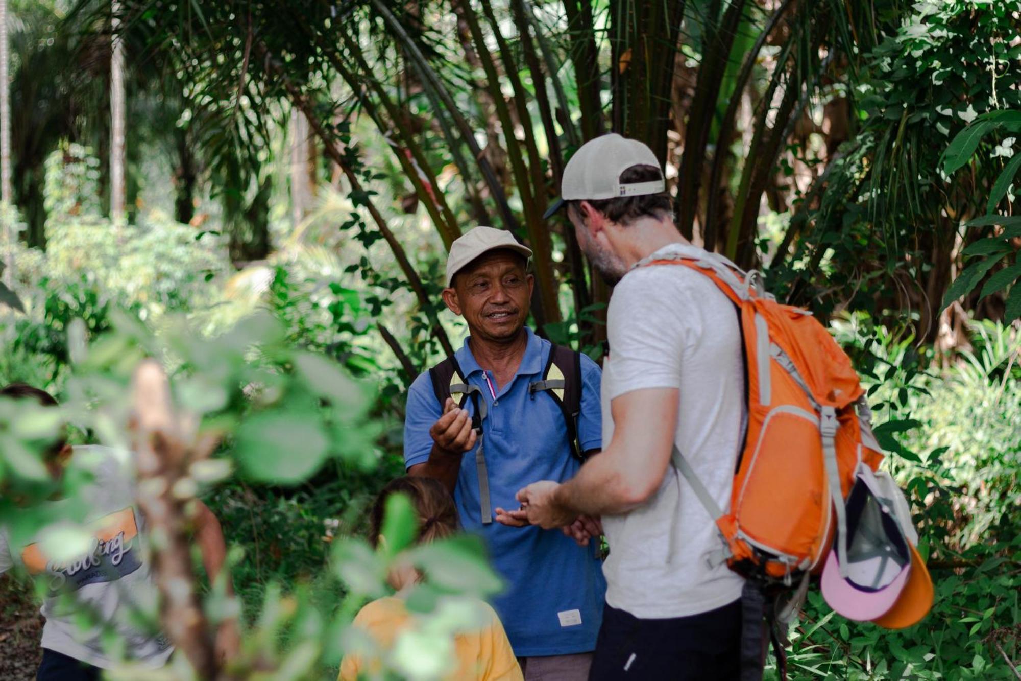 Ambow Homestay Jungle Trekking & Village Tour Bukit Lawang Dış mekan fotoğraf